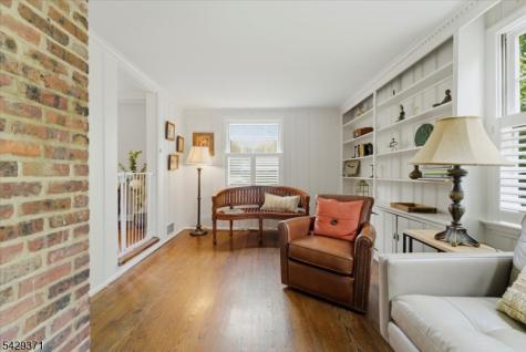 1061 Wychwood Road Westfield NJ 07090