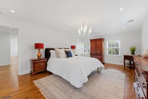 1061 Wychwood Road Westfield NJ 07090