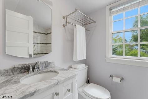 1061 Wychwood Road Westfield NJ 07090