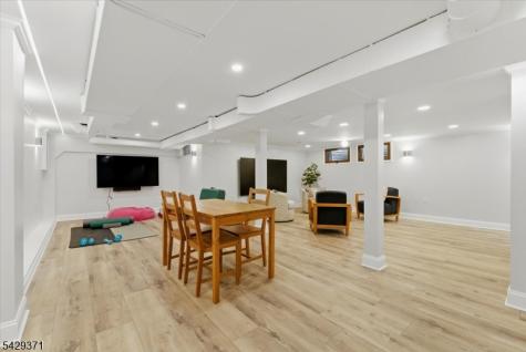 1061 Wychwood Road Westfield NJ 07090