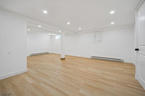 27 Mountainview Drive Clifton NJ 07013