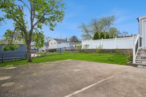 27 Mountainview Drive Clifton NJ 07013