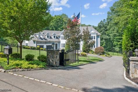 13 Rockage Road Warren NJ 07059