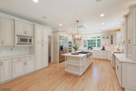94 Hillcrest Drive Clark NJ 07066