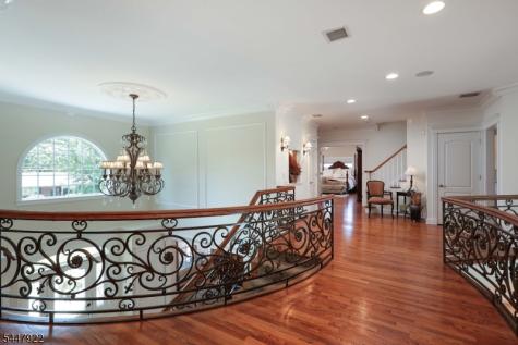 94 Hillcrest Drive Clark NJ 07066