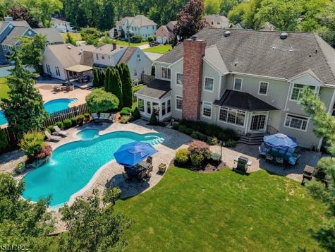 94 Hillcrest Drive Clark NJ 07066