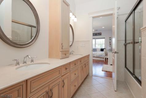 94 Hillcrest Drive Clark NJ 07066
