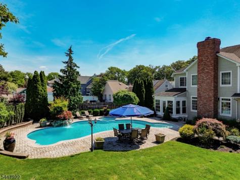 94 Hillcrest Drive Clark NJ 07066