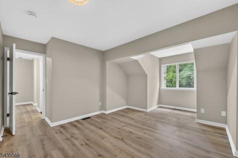 32 Woods Edge Drive Roxbury NJ 07876