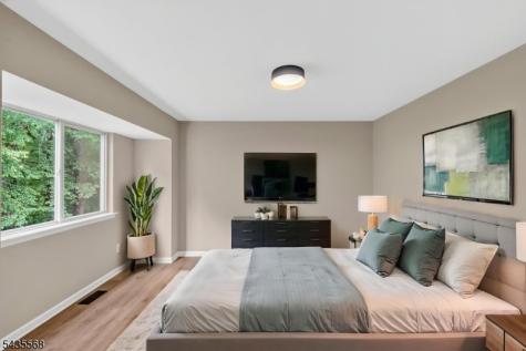32 Woods Edge Drive Roxbury NJ 07876
