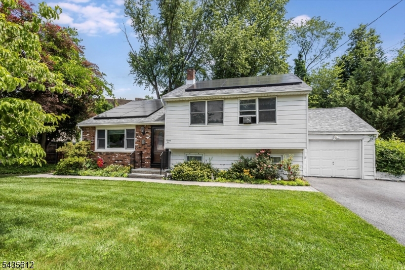 22 Forest Trail Denville NJ 07834