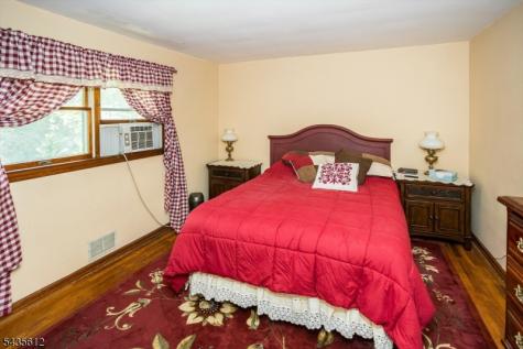 22 Forest Trail Denville NJ 07834