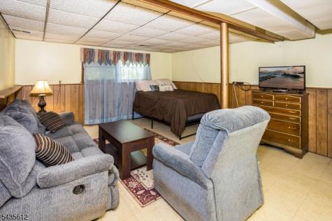 22 Forest Trail Denville NJ 07834