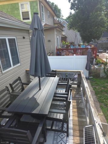 315 E 3rd Avenue Roselle NJ 07203