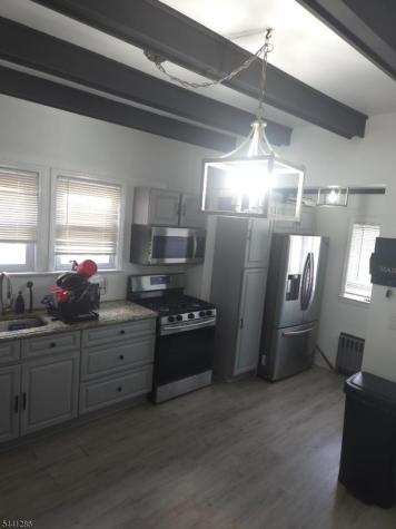 315 E 3rd Avenue Roselle NJ 07203