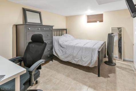 721 Sheridan Avenue Roselle NJ 07203