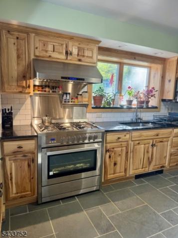 116 Vail Road Knowlton NJ 07832
