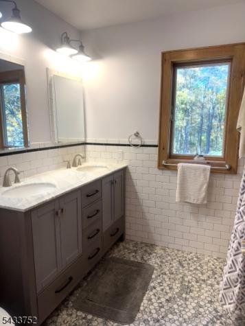 116 Vail Road Knowlton NJ 07832