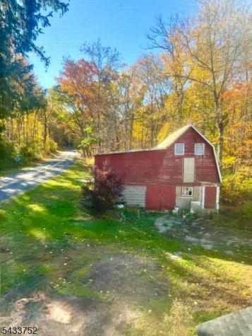 116 Vail Road Knowlton NJ 07832