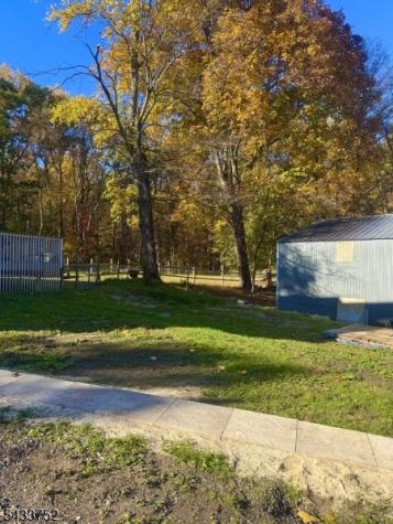 116 Vail Road Knowlton NJ 07832