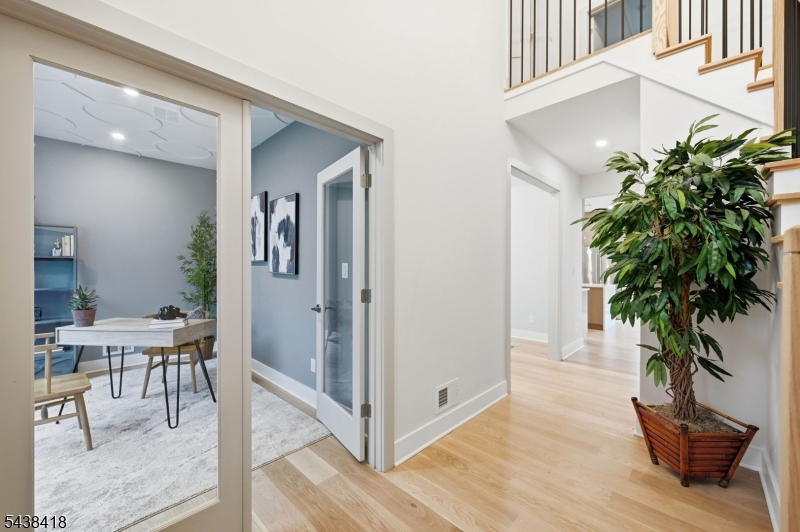 35 Sycamore Avenue Livingston NJ 07039