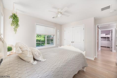 2070 Lakeside Drive W Vernon NJ 07422