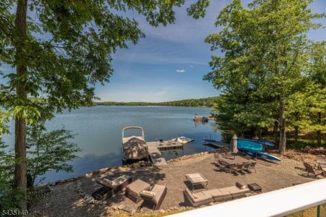 2070 Lakeside Drive W Vernon NJ 07422