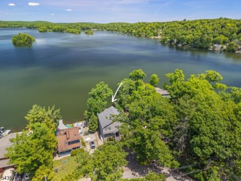 2070 Lakeside Drive W Vernon NJ 07422