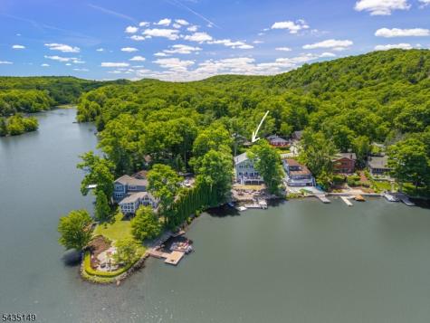 2070 Lakeside Drive W Vernon NJ 07422