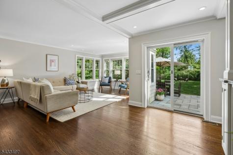 11 Mount Vernon Road Montclair NJ 07043