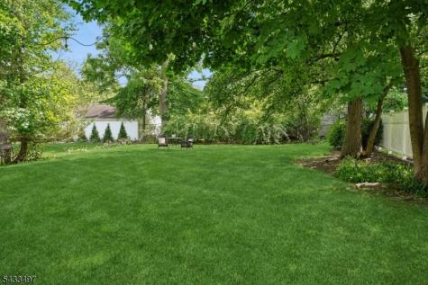 11 Mount Vernon Road Montclair NJ 07043