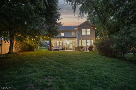 11 Mount Vernon Road Montclair NJ 07043