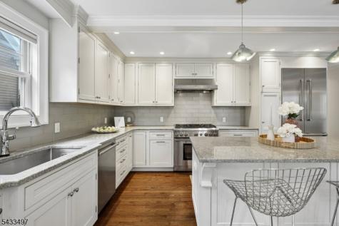 11 Mount Vernon Road Montclair NJ 07043