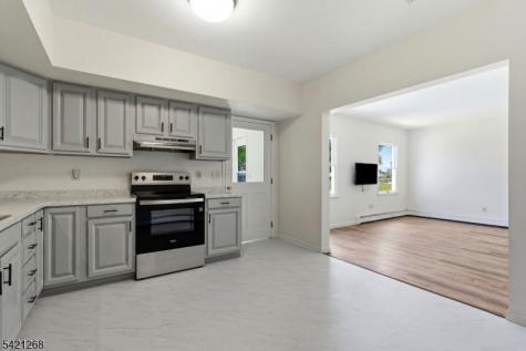112 Grouser Road Franklin NJ 08873