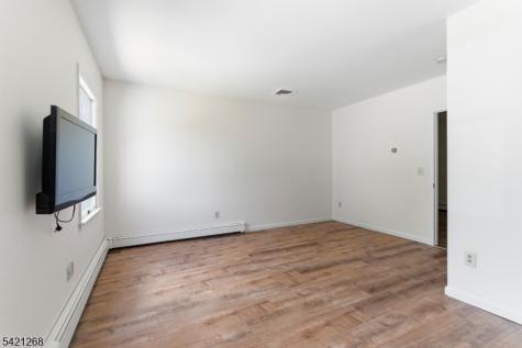 112 Grouser Road Franklin NJ 08873