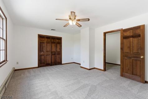 112 Grouser Road Franklin NJ 08873