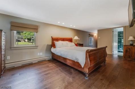 918 RT523 Readington NJ 08822