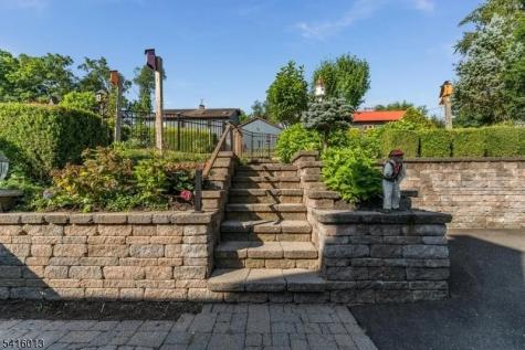 918 RT523 Readington NJ 08822