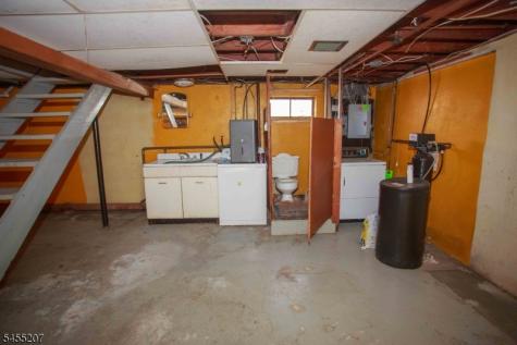 3 Linden Avenue Stanhope NJ 07874