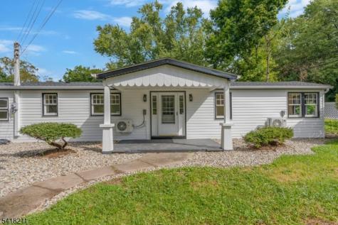 68 Trenton Avenue Frenchtown NJ 08825