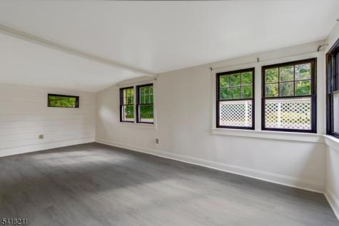 68 Trenton Avenue Frenchtown NJ 08825