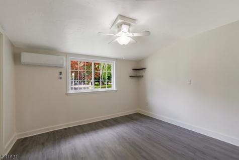 68 Trenton Avenue Frenchtown NJ 08825