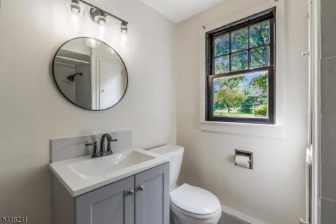 68 Trenton Avenue Frenchtown NJ 08825