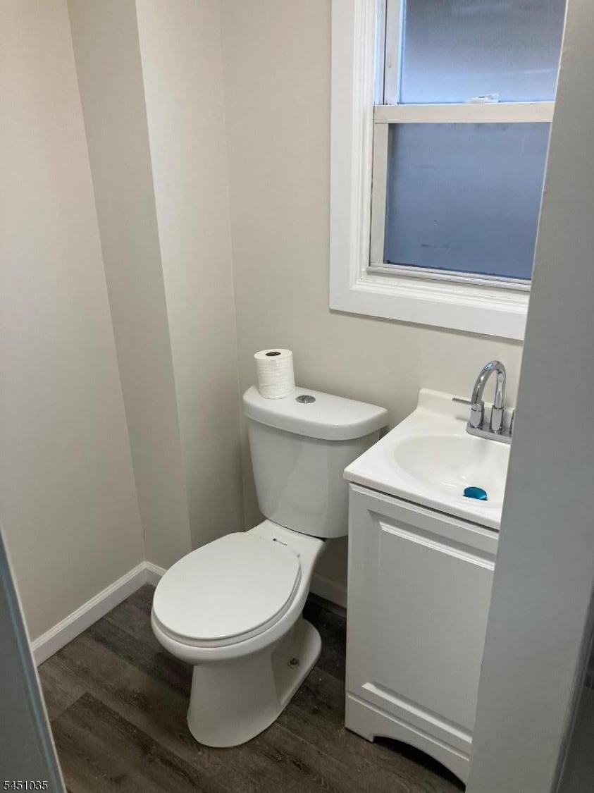 273 S 18th Street Newark NJ 07103