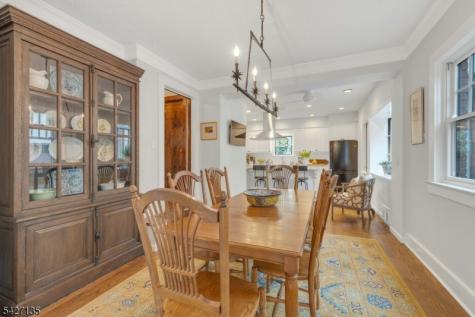 37 Afterglow Avenue Verona NJ 07044