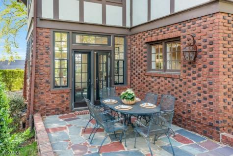 37 Afterglow Avenue Verona NJ 07044