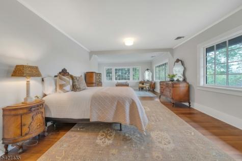 37 Afterglow Avenue Verona NJ 07044