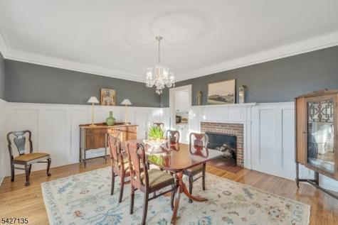 37 Afterglow Avenue Verona NJ 07044