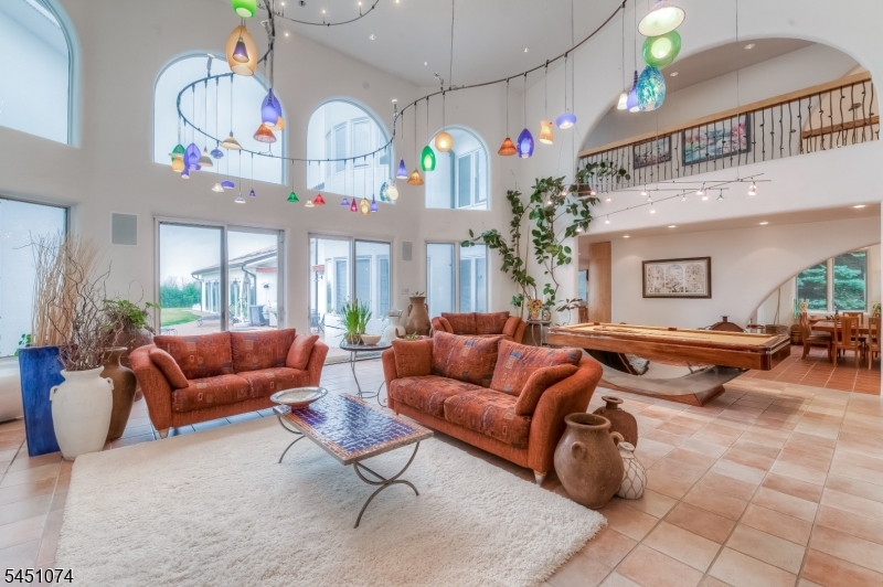 12 Chelsea Drive Livingston NJ 07039