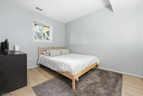 14 Harwich Road Lopatcong NJ 08865